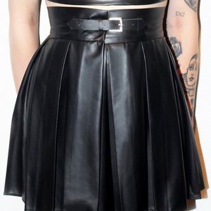 Deandri PVC Pleated Nancy Skirt